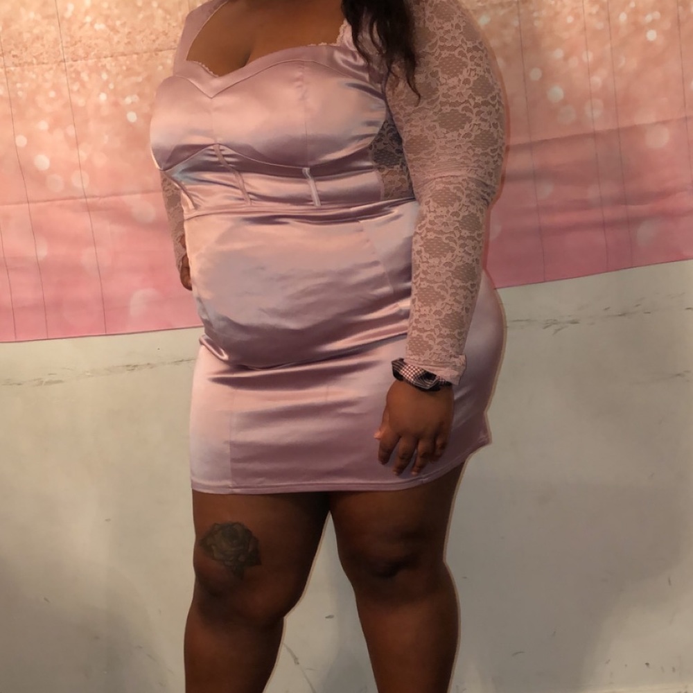 Rose long sleeve lace mini dress